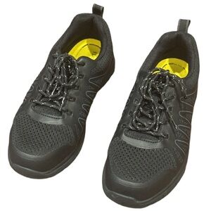 Size 10 Steel Toe Black Women’s Work Force Shoes